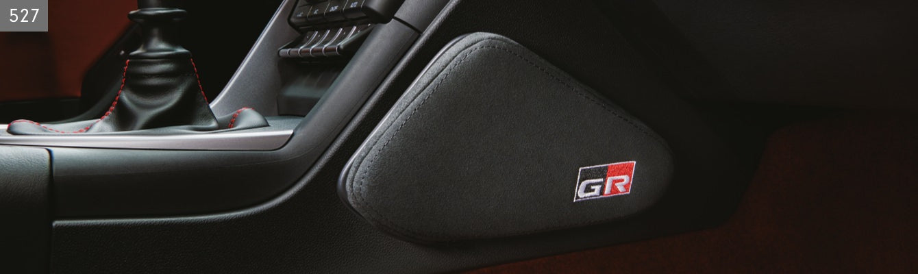 GR PARTS GR86 Knee Pad